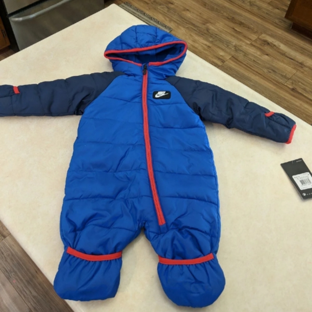 Nike winter bunting winter suit